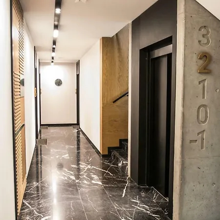 Luxury Bursztynowa * 그단스크